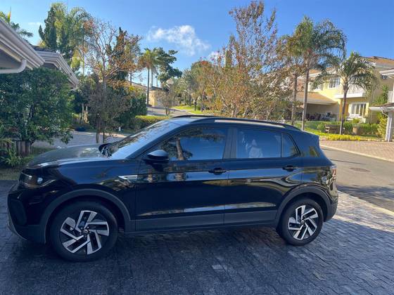 VOLKSWAGEN T-CROSS 1.0 200 TSI TOTAL FLEX COMFORTLINE AUTOMÁTICO VOLKSWAGEN T-CROSS 1.0 200 TSI TOTAL FLEX COMFORTLINE AUTOMÁTICO